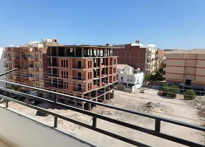 كاملة بغرفتي نوم Apartment