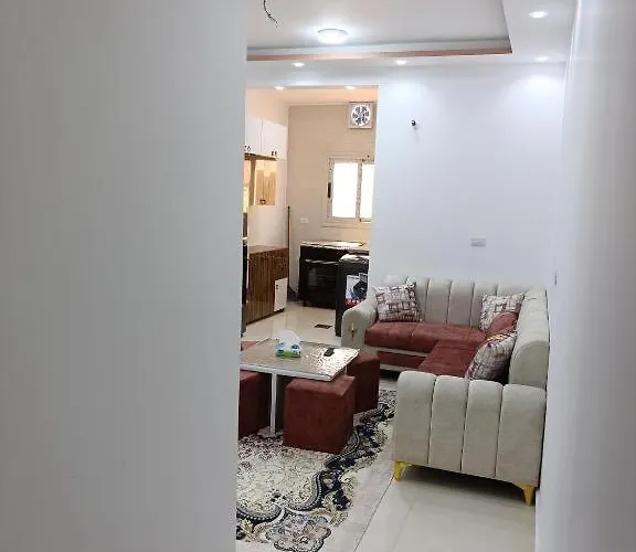 كاملة بغرفتي نوم Apartment Hurghada