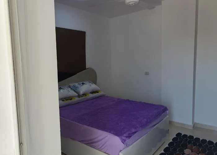 كاملة بغرفتي نوم * Hurghada
