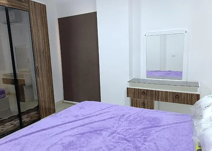 كاملة بغرفتي نوم Apartment *