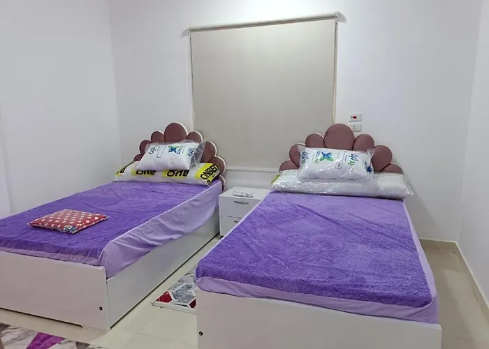 كاملة بغرفتي نوم Apartment